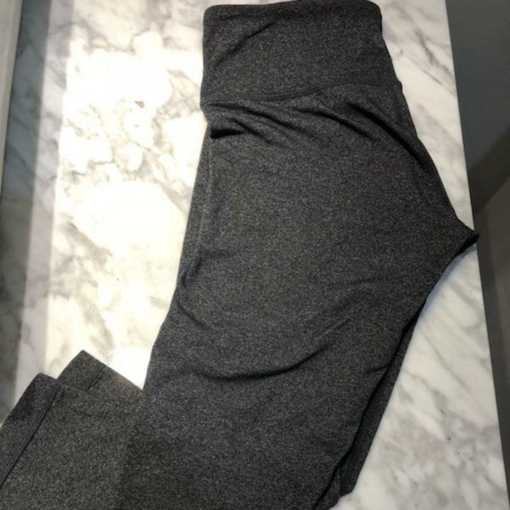 Lululemon capris